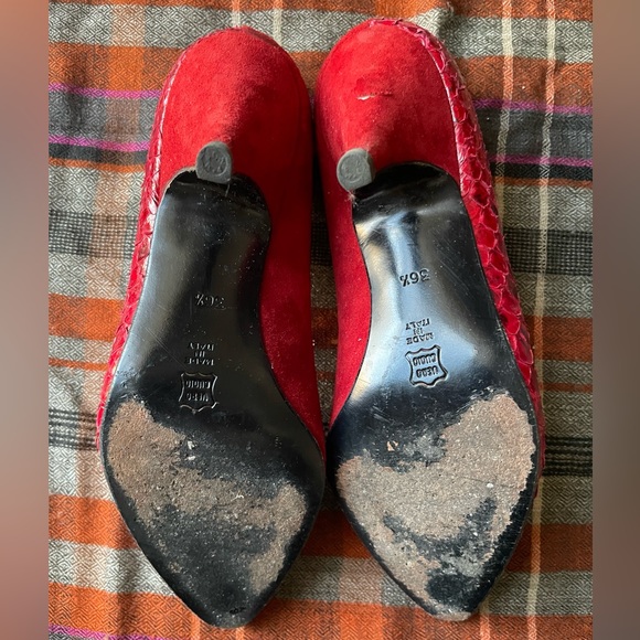 Gorgeous Vintage Italian Suede & Snakeskin Heels - Picture 3 of 5